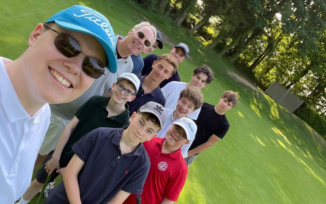 Bestes Wetter und viele Kinder beim Training